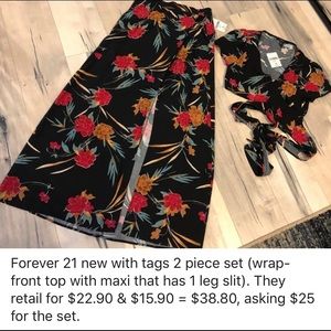Medium Forever 21 2 piece set (New with tags)